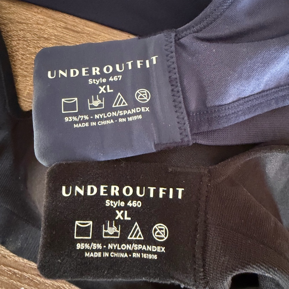 Underoutfit Classic Black and Navy Women's Bra Set - Picture 2 of 2